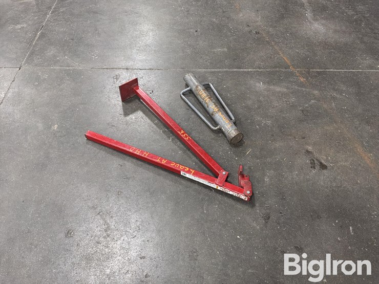 shipping-stand-&-t-posts-image-13