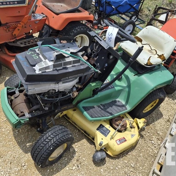 JOHN DEERE 530