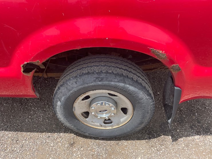 2008-ford-f250-xl-image-40