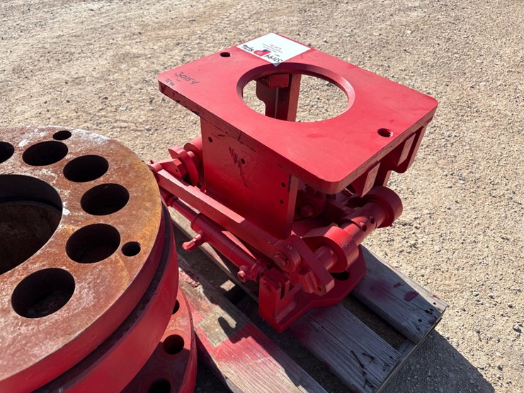pneumatic-tubing-spider-dressed-f/-2-3/8”-tubing-image-2