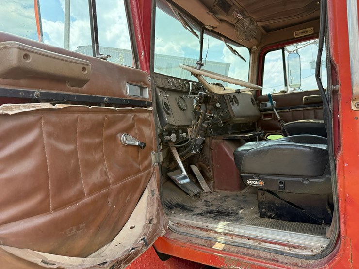 1981-international-5000-image-26