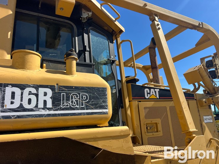 1999-caterpillar-d6r-lgp-image-10