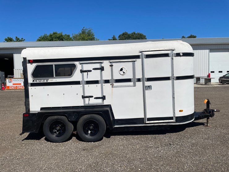 #2433-•-triggs-15'-two-place-horse-trailer,-(no-title)-image-4