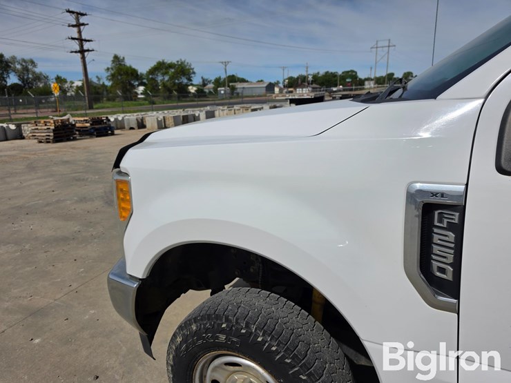 2017-ford-f250-xl-image-14