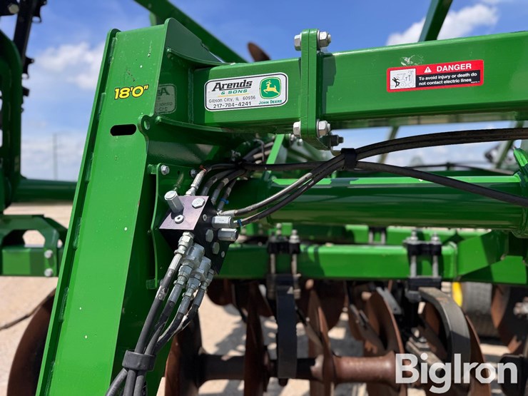 2018-john-deere-2730-image-18