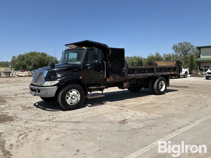 2007-international-durastar-4300-image-1