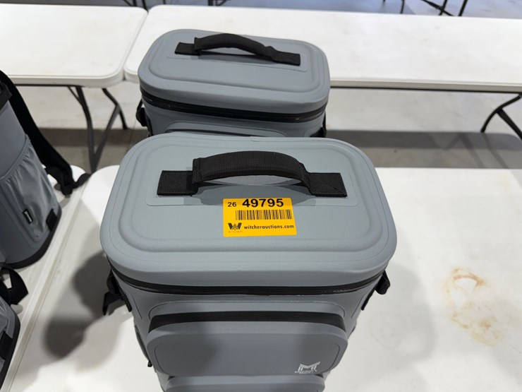 #49795-•-lot-of-(2)-unused-member-mark-backpack-coolers-image-8
