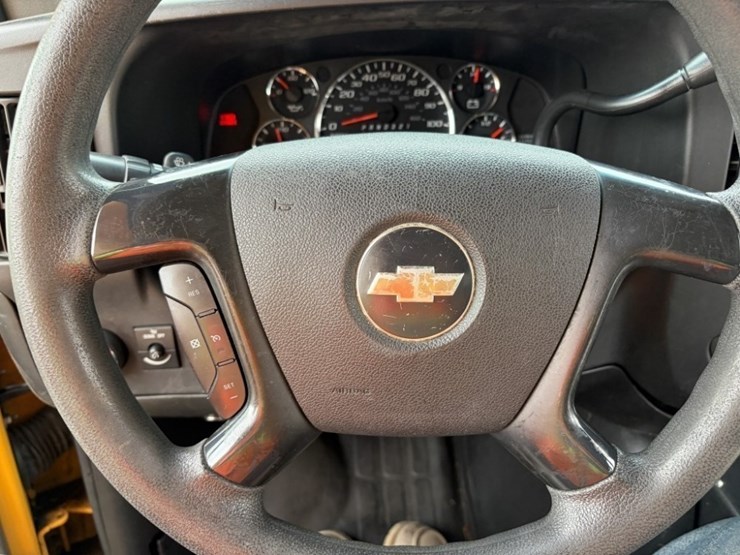 2008-chevrolet-express-school-bus-image-31
