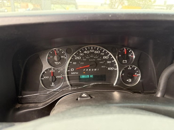 2014-chevrolet-express-3500-image-17