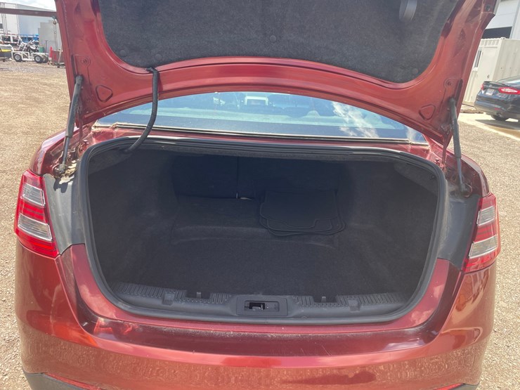 #2857-•-2014-ford-taurus-sel-(has-wi-title)-image-17