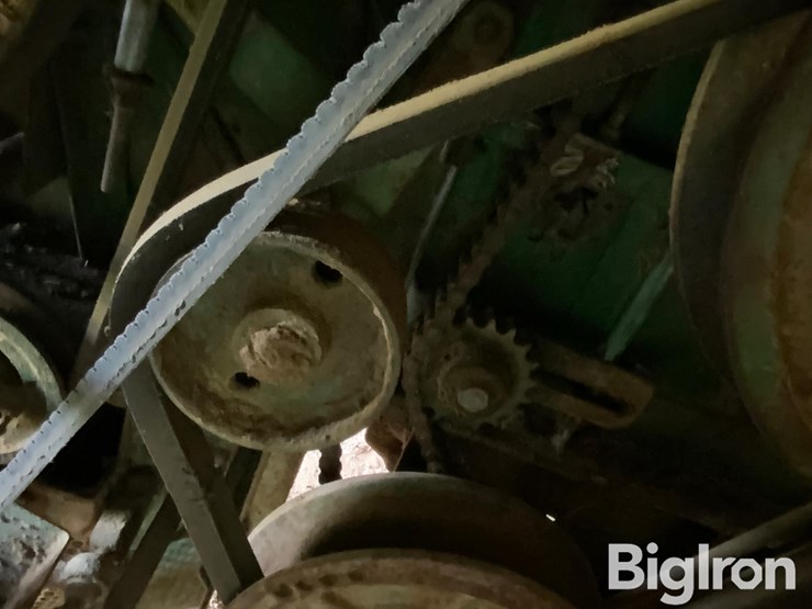 john-deere-105-image-9