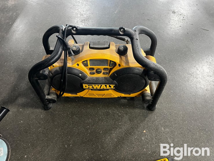 dewalt-power-tools-image-19