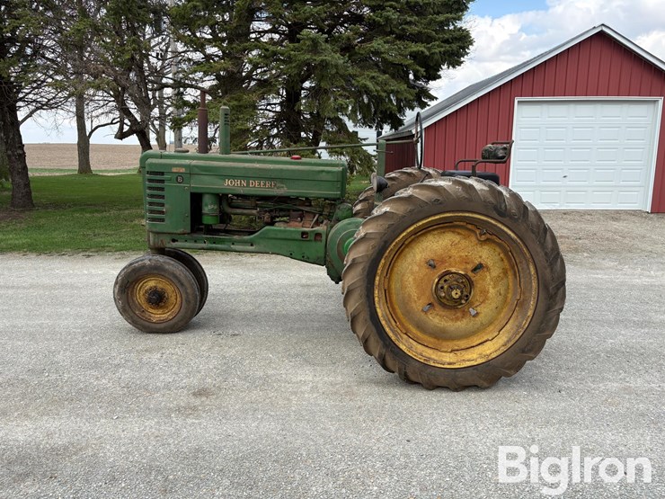 1949-john-deere-b-image-8