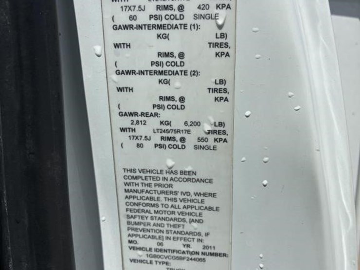 2011-chevrolet-silverado-2500-image-20