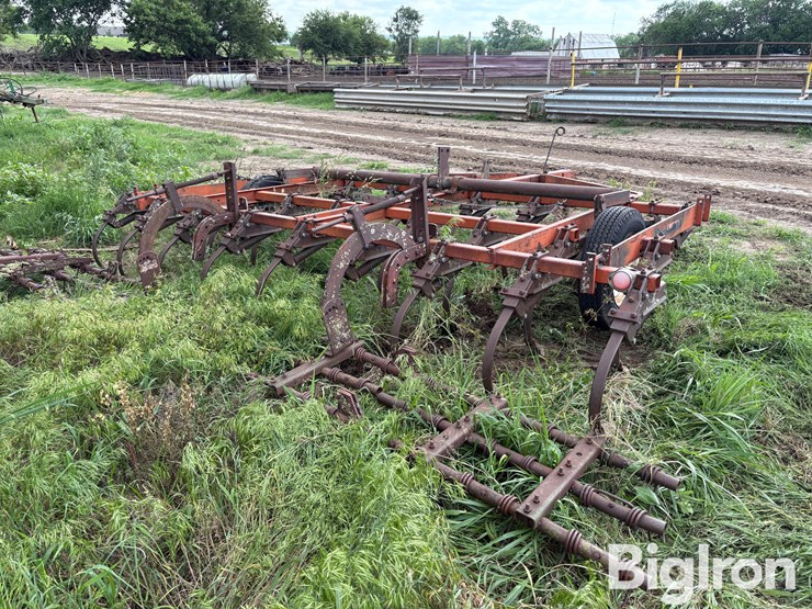 11'6"-field-cultivator-image-5