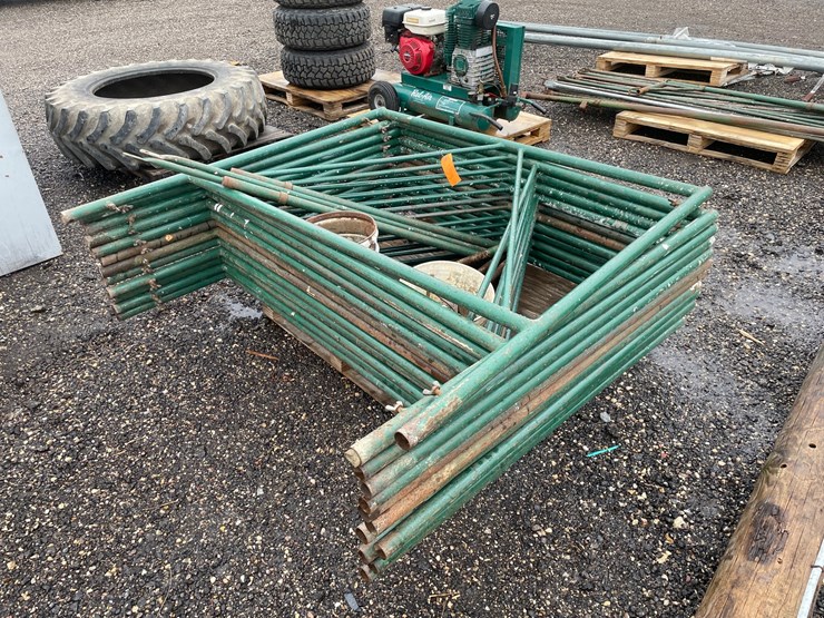 #2837-•-(2)-pallets-of-scaffolding-image-1