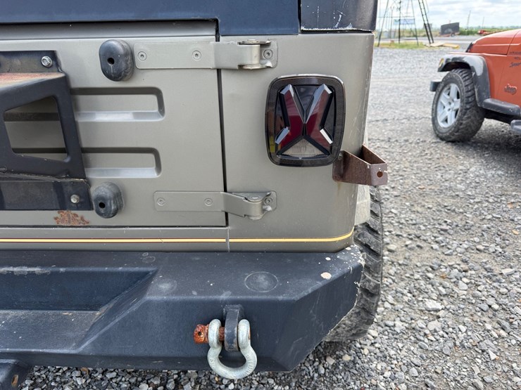 1988-jeep-wrangler-image-6
