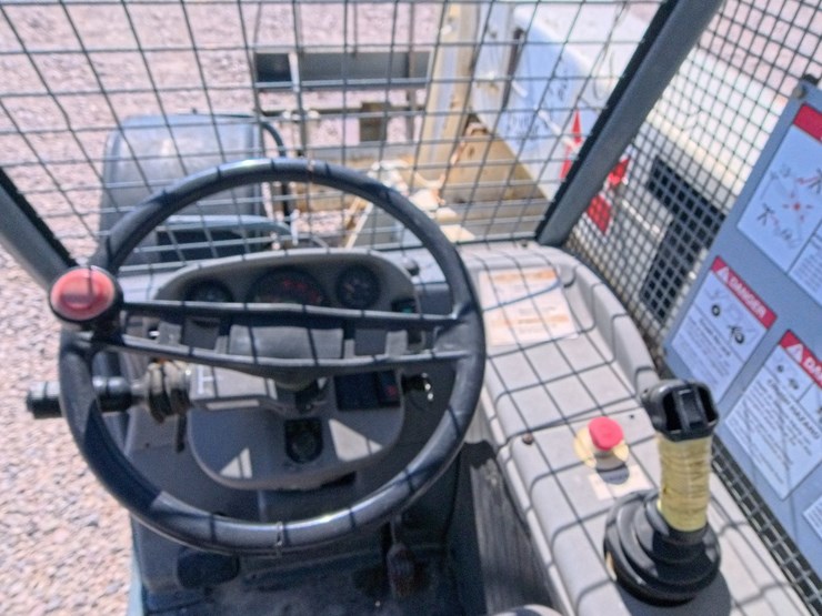 #1050-•-terex-tx-51-195-telehandler-image-11