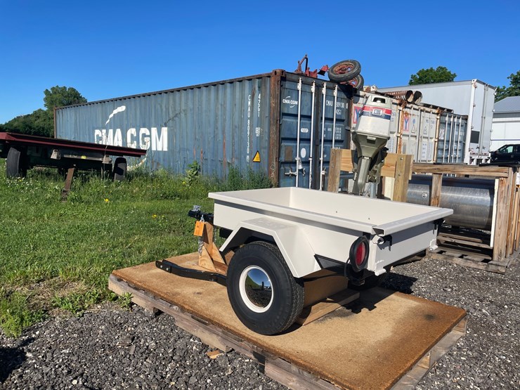 #2869-•-small-white-utility-trailer-(no-title)-image-1