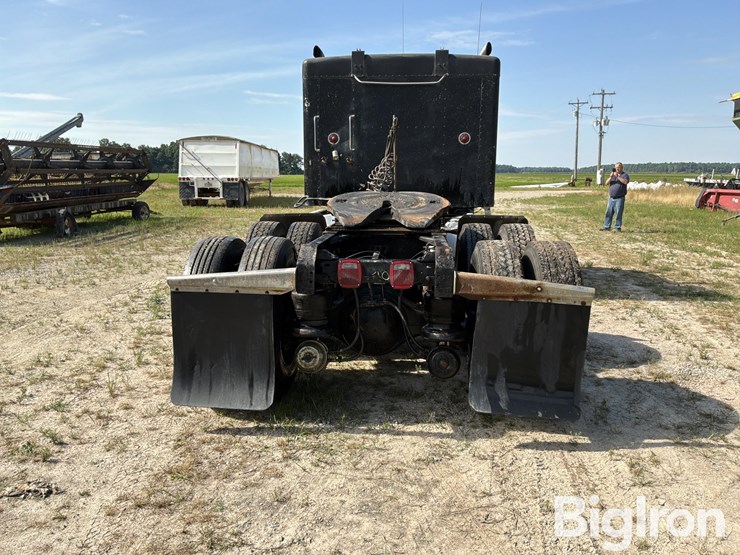 1986-kenworth-w900-image-6