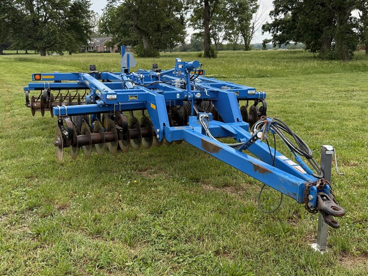 #2102-•-landoll-7410-vt-image-1