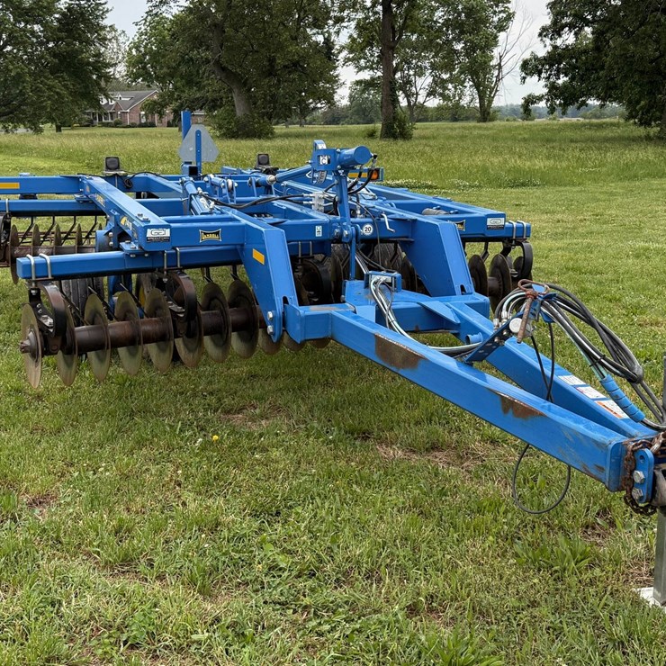 #2102 • Landoll 7410 VT