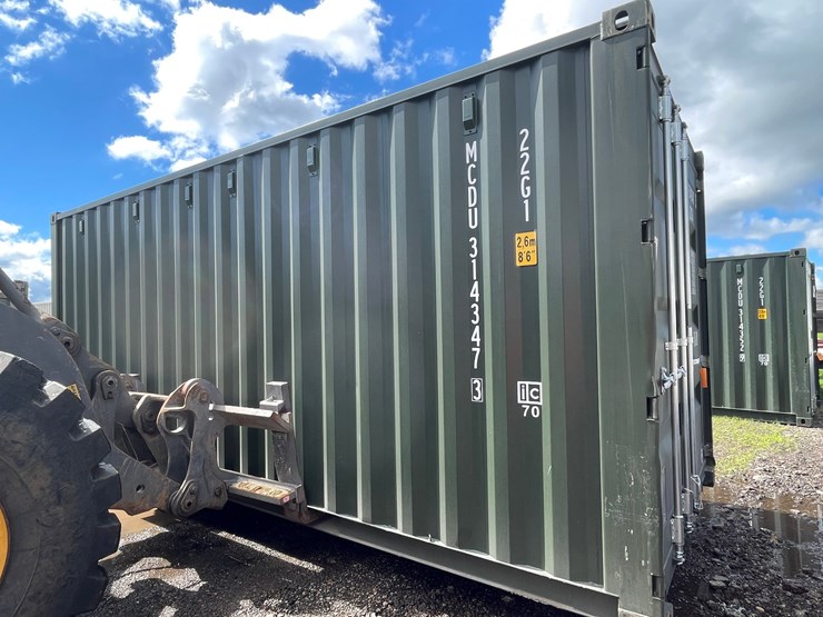 #2435-•-20'-standard-height-shipping-container-image-2