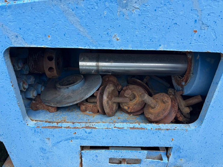 caterpillar-d379-image-10