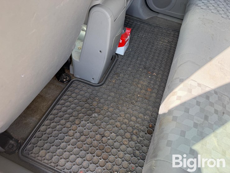 2007-chevrolet-equinox-image-17