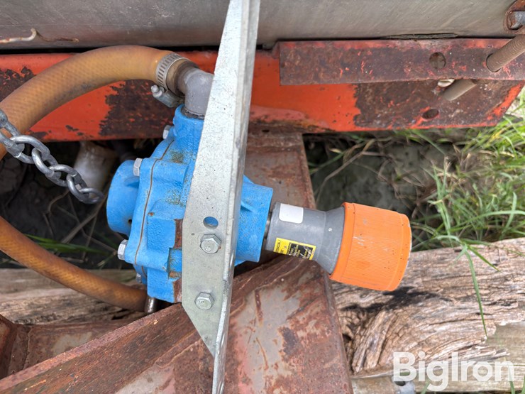clark-3-pt-sprayer-image-17