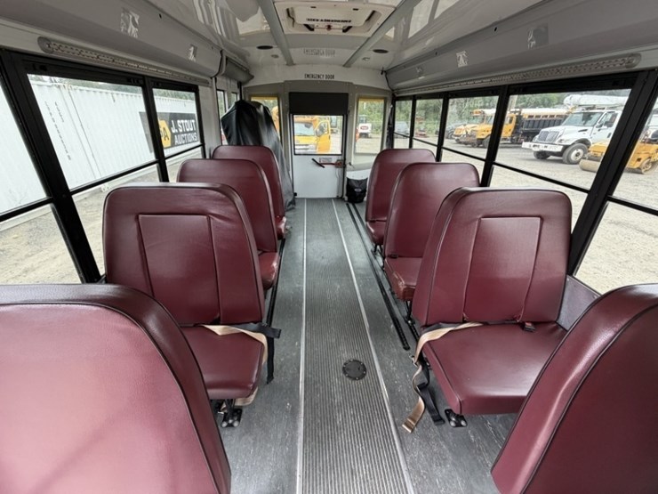 2008-chevrolet-express-school-bus-image-26