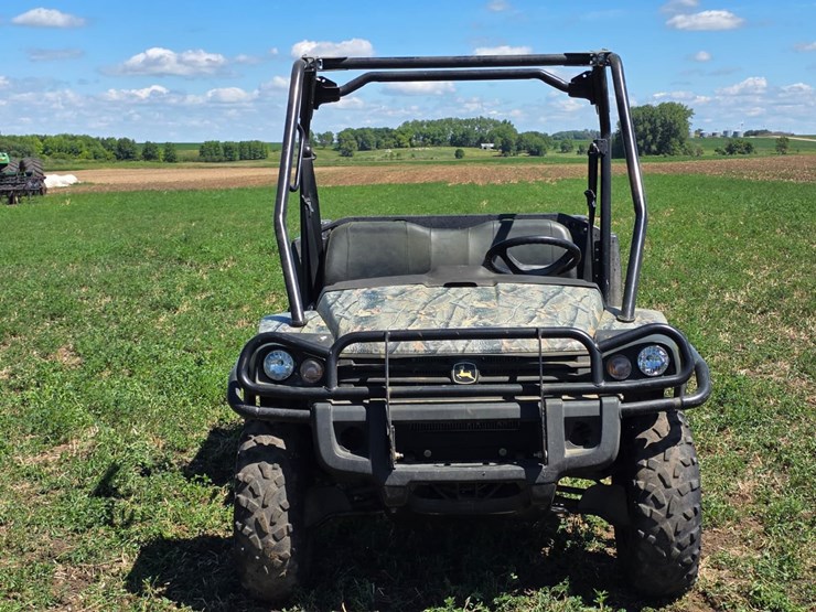john-deere-gator-image-10