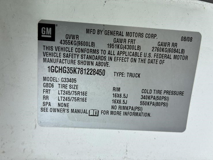 2008-chevrolet-express-3500-image-18