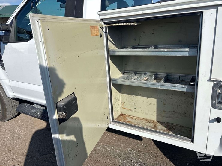 2019-ford-f250-image-16