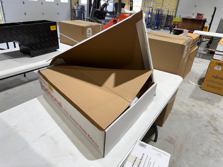 #49775-•-unused-west-marine-13lb-anchor-rode-kit-image-2