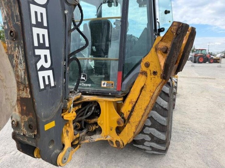 2018-deere-310sl-image-38