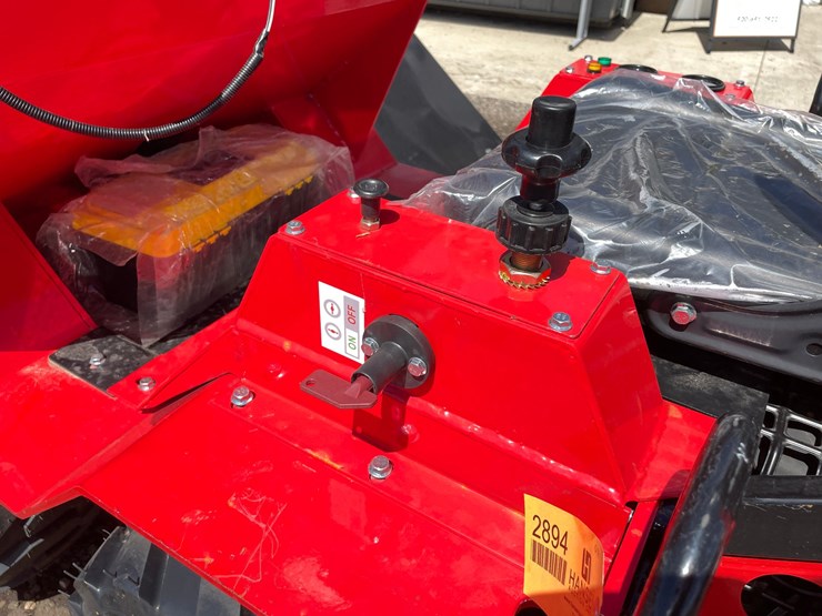 #2894-•-agt-sda-140w-wheeled-mini-skid-steer-image-18
