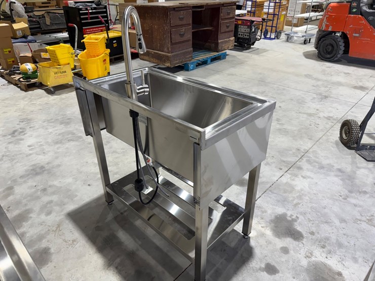 #49818-•-unused-trinity-36"-stainless-steel-sink-image-4