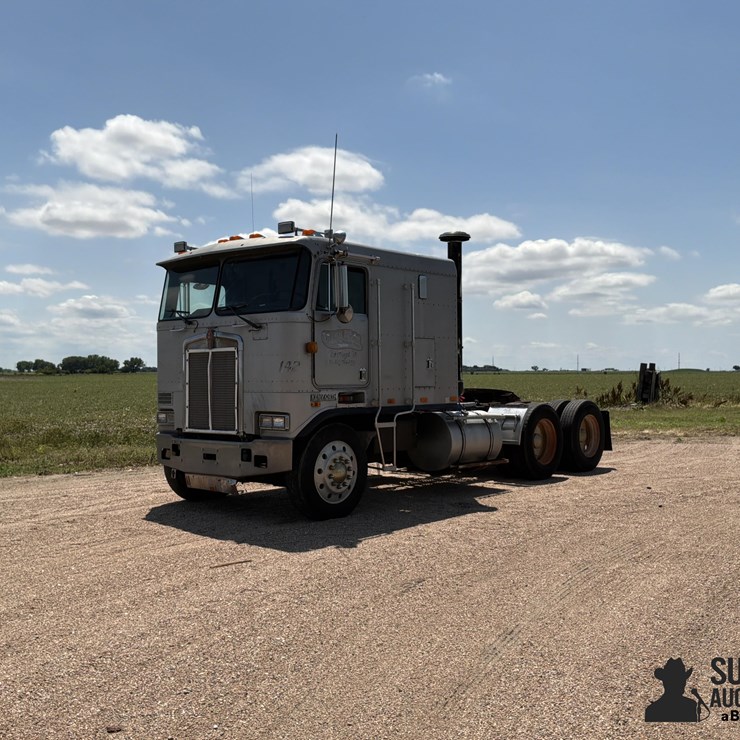1985 KENWORTH K100