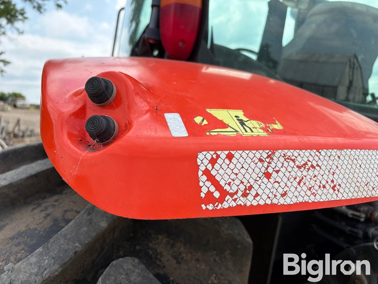2014-kubota-m135gx-image-13