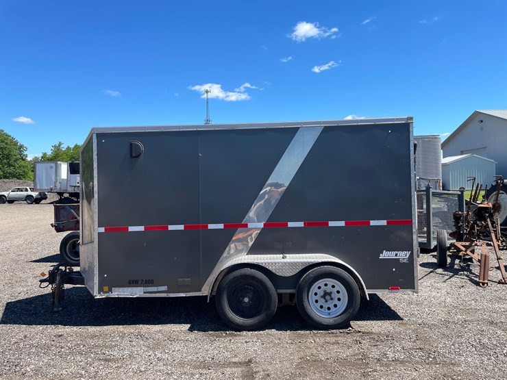 #2862-•-2017-pace-tandem-axle-enclosed-trailer-(has-wi-title)-image-8