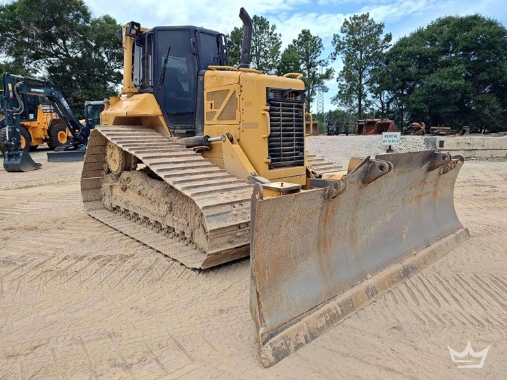 2016-caterpillar-d6h-image-2