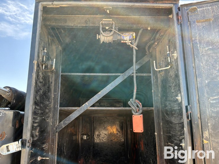 2007-international-durastar-4300-image-19