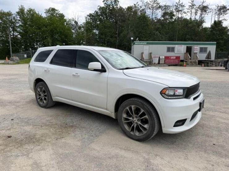 2019-dodge-durango-image-2