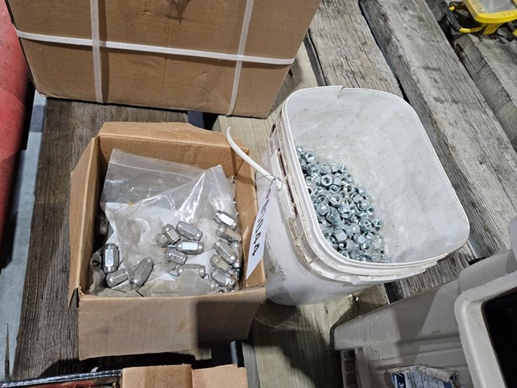 #44-•-containers-of-assorted-wheel-nuts-image-5