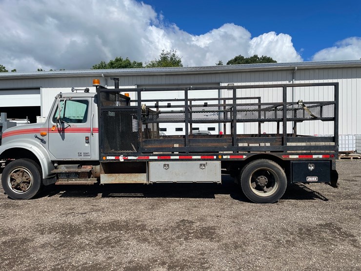 1990-international-durastar-4400-image-8