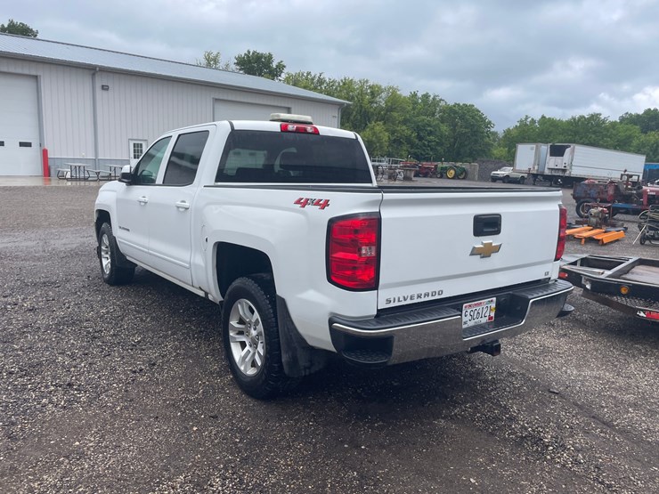 2018-chevrolet-silverado-1500-image-6