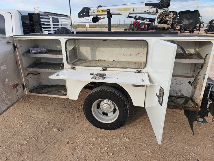 2024-dodge-3500-image-9