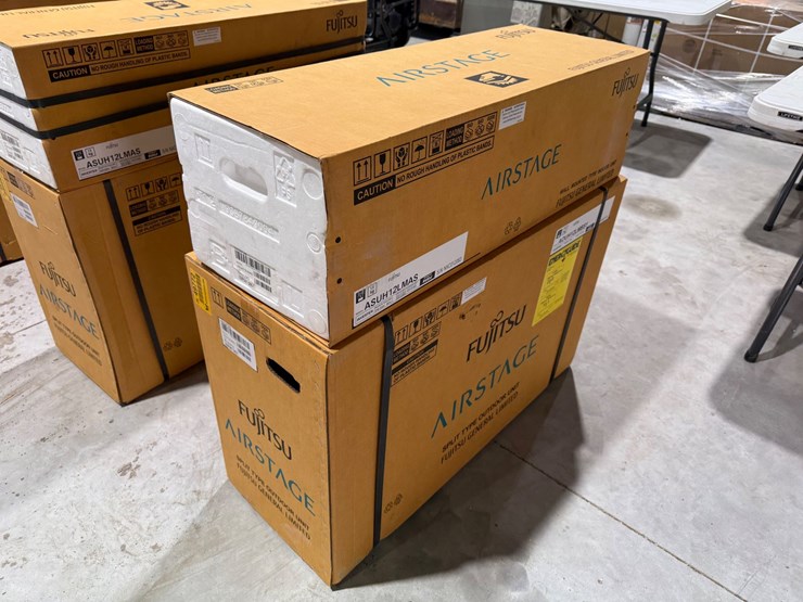 #49772-•-unused-fujitsu-air-stage-mini-split-unit-image-1