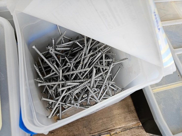 #107-•-pallet-of-assorted-fasteners-image-6